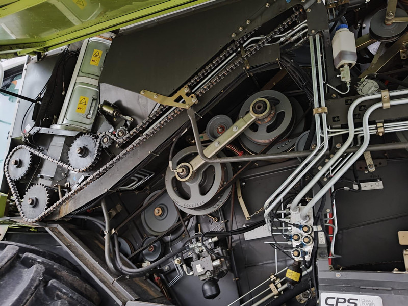 Cosechadora de granos Claas Lexion 670: foto 13