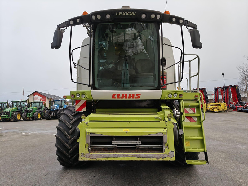 Cosechadora de granos Claas Lexion 670: foto 9