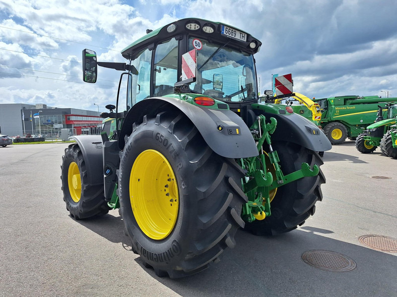 John Deere 6R 155 Autopower - Tractor: foto 5 John Deere 6R 155 Autopower - Tractor: foto 5