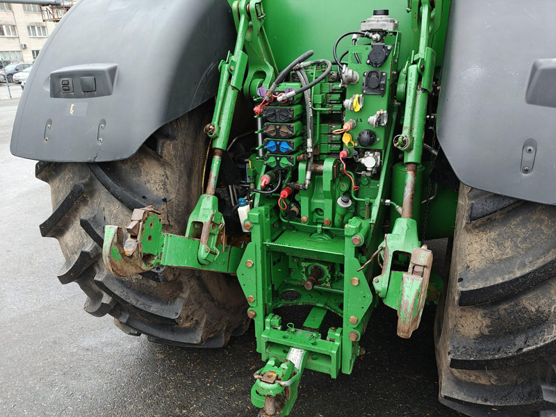 Tractor John Deere 8345R e23: foto 11 Tractor John Deere 8345R e23: foto 11