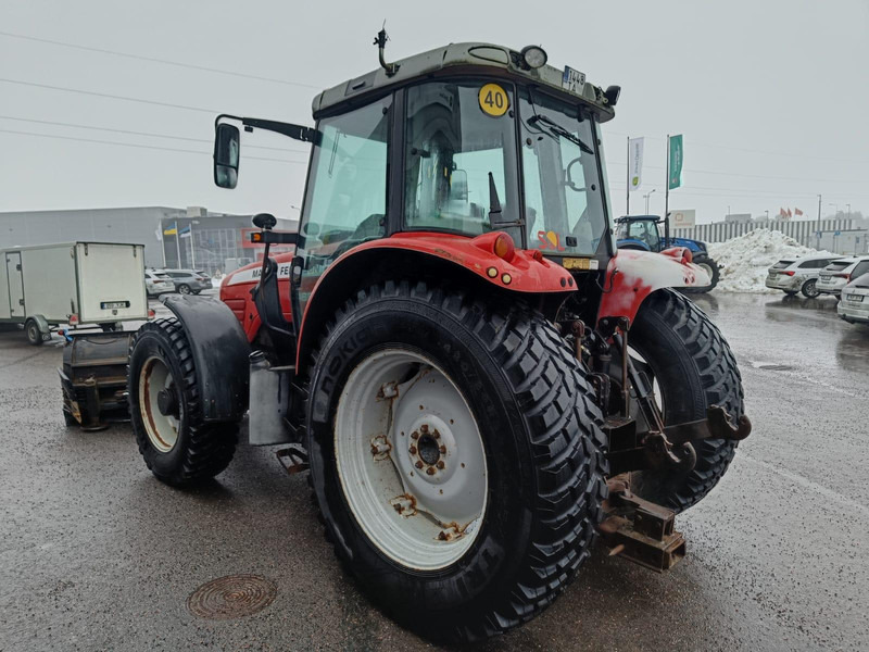 Massey Ferguson 5465 - Tractor: foto 4 Massey Ferguson 5465 - Tractor: foto 4