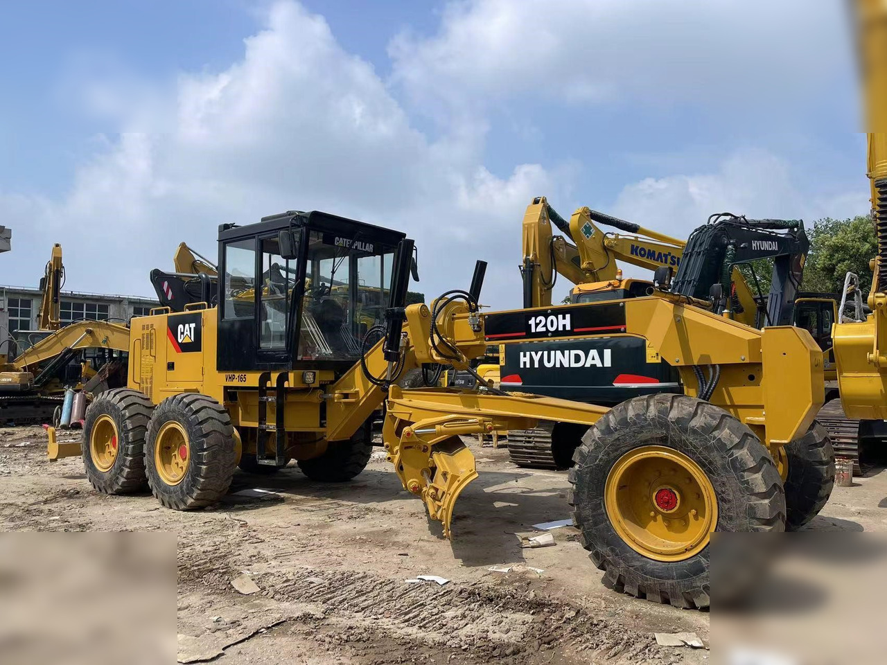 CATERPILLAR 120H - Grader: foto 1 CATERPILLAR 120H - Grader: foto 1