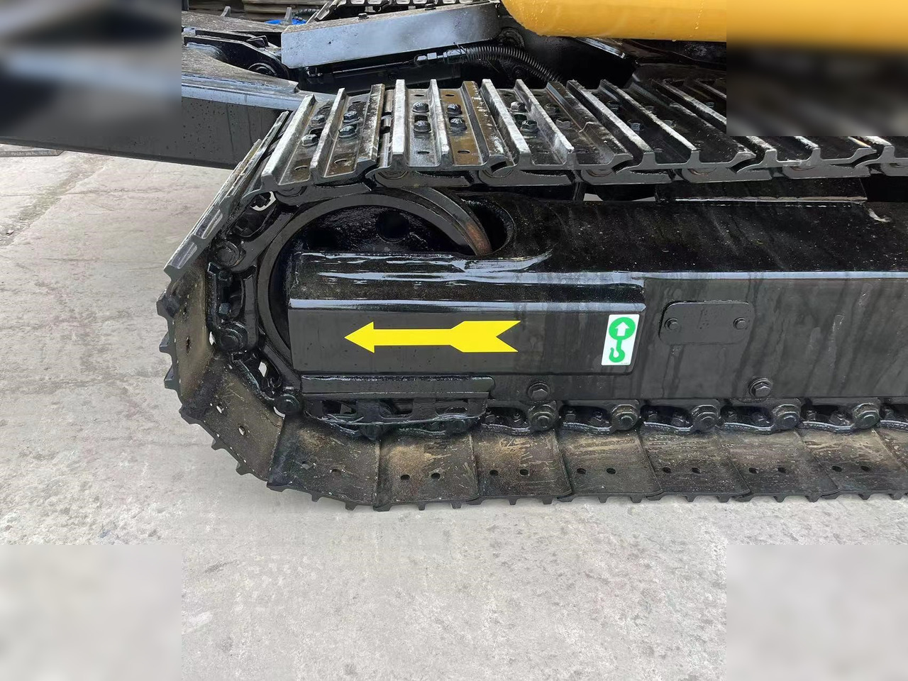 CATERPILLAR 305.5E2 - Miniexcavadora: foto 5 CATERPILLAR 305.5E2 - Miniexcavadora: foto 5