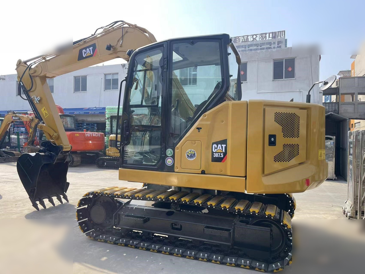CATERPILLAR 307.5 - Excavadora de cadenas: foto 1 CATERPILLAR 307.5 - Excavadora de cadenas: foto 1