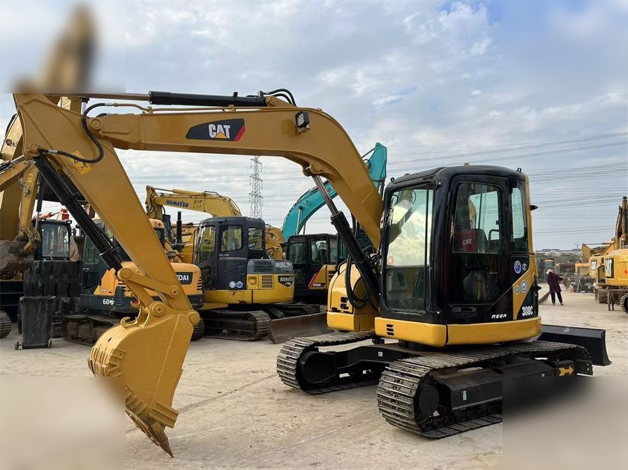 CATERPILLAR 308C - Excavadora de cadenas: foto 4 CATERPILLAR 308C - Excavadora de cadenas: foto 4