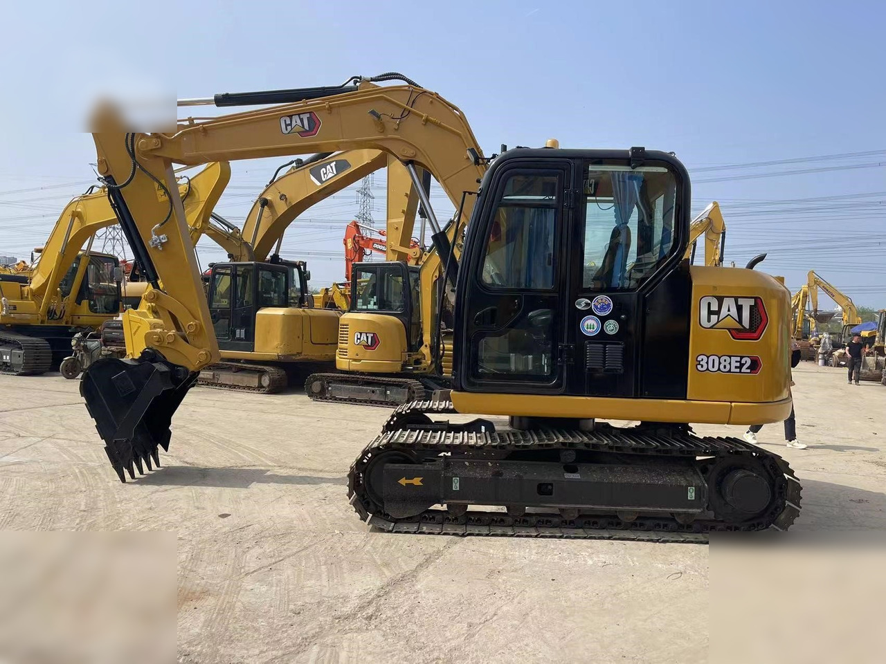 CATERPILLAR 308E2 - Excavadora de cadenas: foto 1 CATERPILLAR 308E2 - Excavadora de cadenas: foto 1