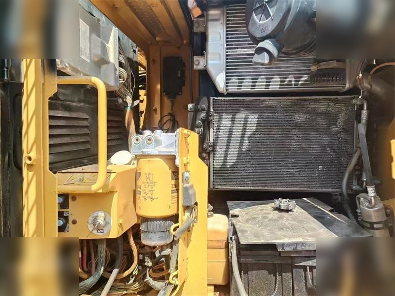Excavadora de cadenas CATERPILLAR 312D: foto 8