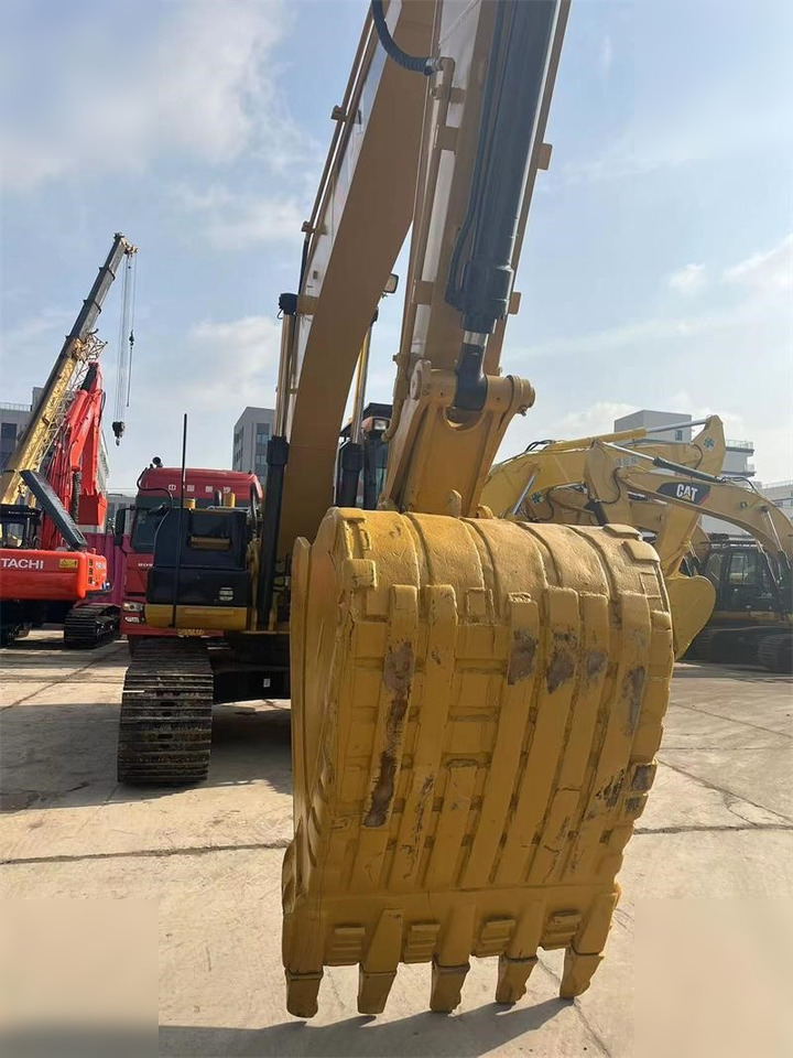 Excavadora de cadenas CATERPILLAR 320D: foto 9 Excavadora de cadenas CATERPILLAR 320D: foto 9