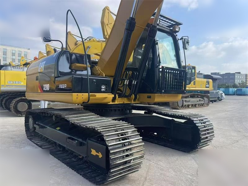 Leasing de CATERPILLAR 320D CATERPILLAR 320D: foto 7