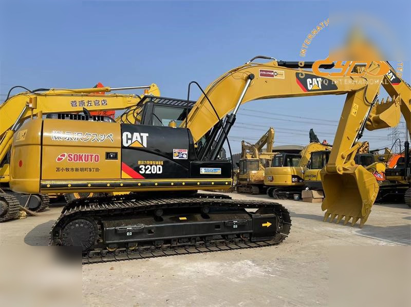CATERPILLAR 320D - Excavadora de cadenas: foto 2 CATERPILLAR 320D - Excavadora de cadenas: foto 2