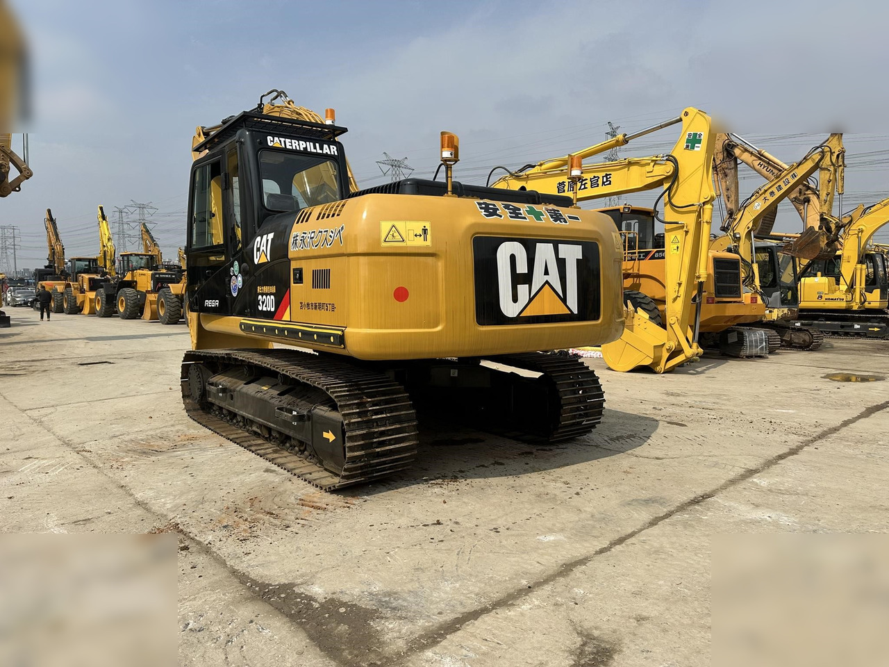 CATERPILLAR 320D - Excavadora de cadenas: foto 5 CATERPILLAR 320D - Excavadora de cadenas: foto 5