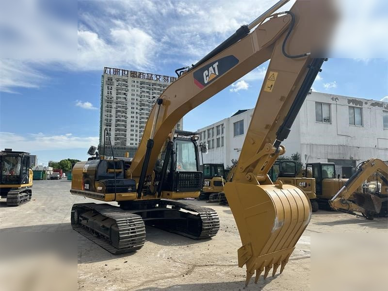 CATERPILLAR 320D - Excavadora de cadenas: foto 3 CATERPILLAR 320D - Excavadora de cadenas: foto 3