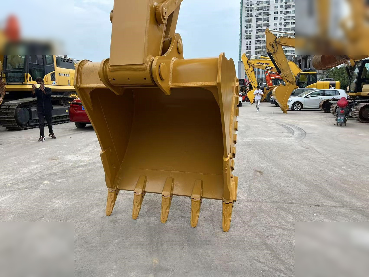 Excavadora de cadenas CATERPILLAR 325D: foto 7