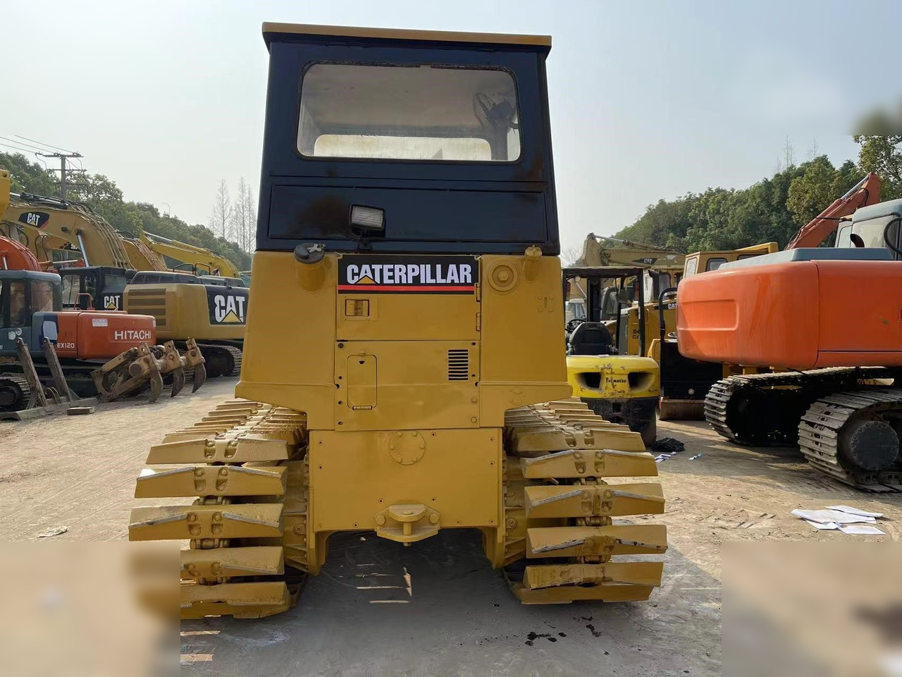 CATERPILLAR D4C - Bulldozer: foto 4 CATERPILLAR D4C - Bulldozer: foto 4