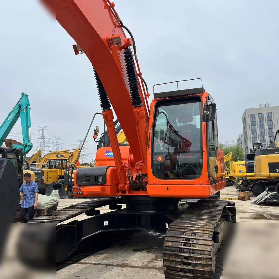 DOOSAN DX225 LCA - Excavadora de cadenas: foto 5 DOOSAN DX225 LCA - Excavadora de cadenas: foto 5