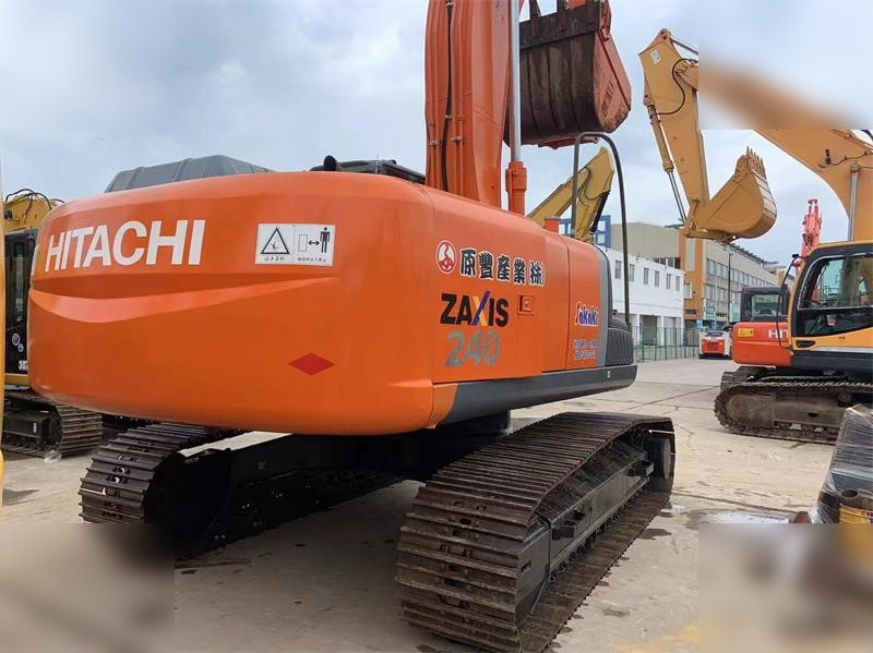 HITACHI ZX240-3 - Excavadora de cadenas: foto 1 HITACHI ZX240-3 - Excavadora de cadenas: foto 1
