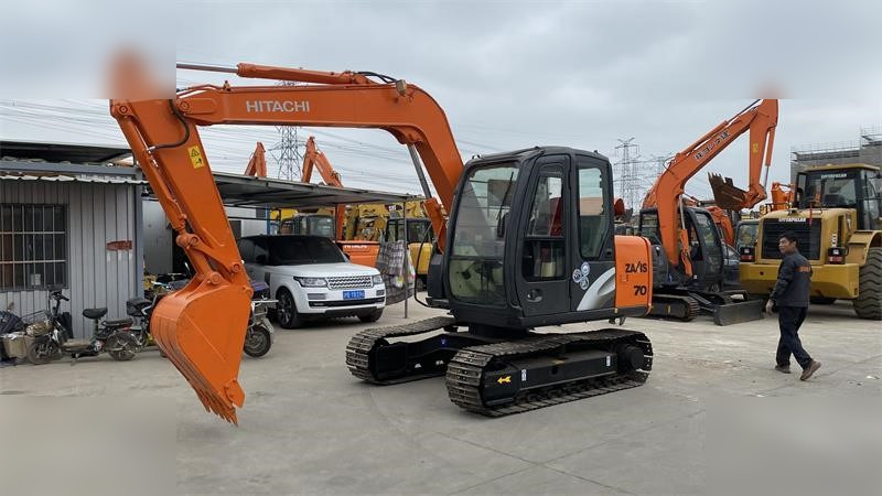 HITACHI ZX70 - Excavadora de cadenas: foto 3 HITACHI ZX70 - Excavadora de cadenas: foto 3