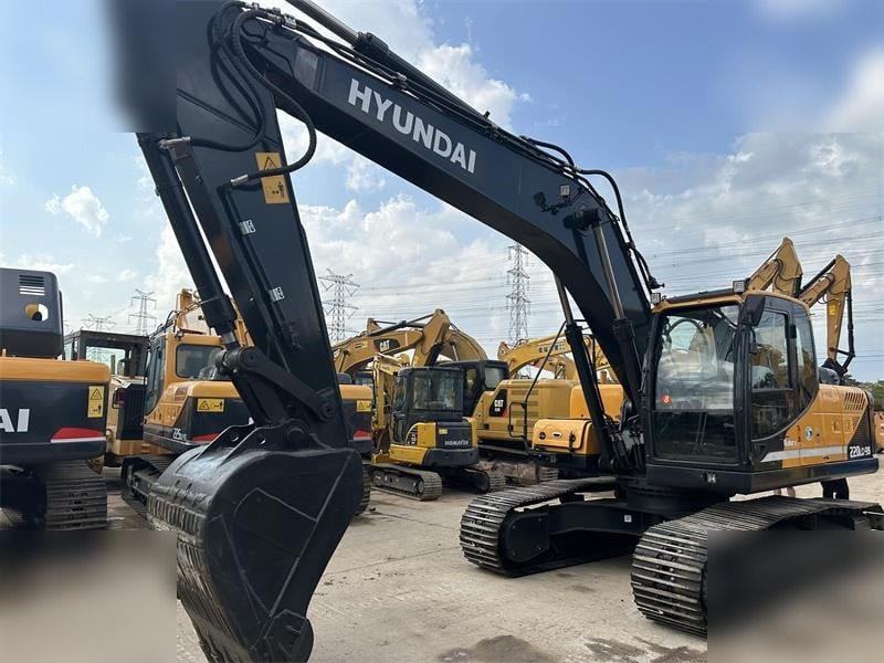 HYUNDAI ROBEX 220 LC-9S - Excavadora de cadenas: foto 4 HYUNDAI ROBEX 220 LC-9S - Excavadora de cadenas: foto 4