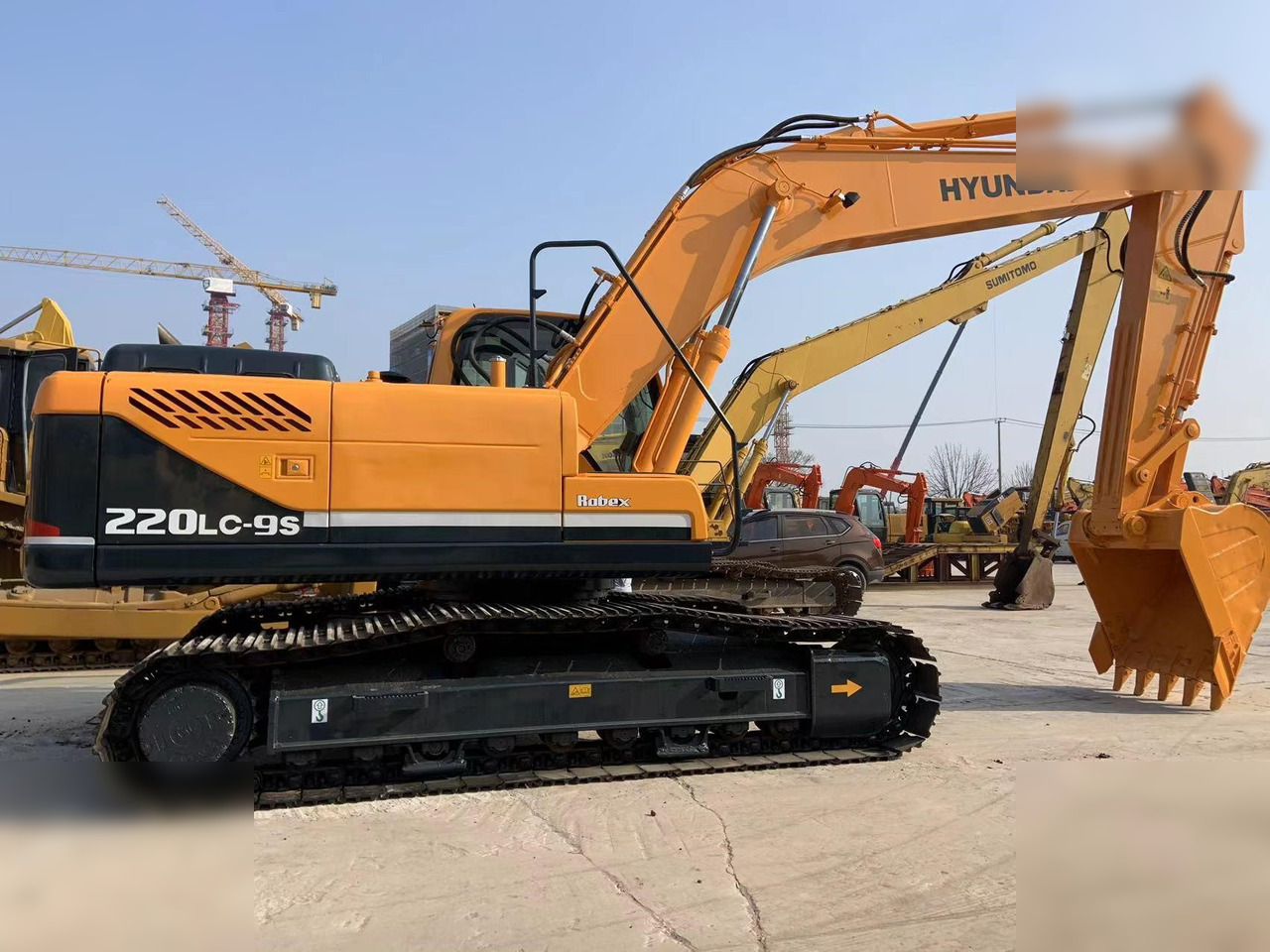 HYUNDAI ROBEX 220 LC-9S - Excavadora de cadenas: foto 5 HYUNDAI ROBEX 220 LC-9S - Excavadora de cadenas: foto 5