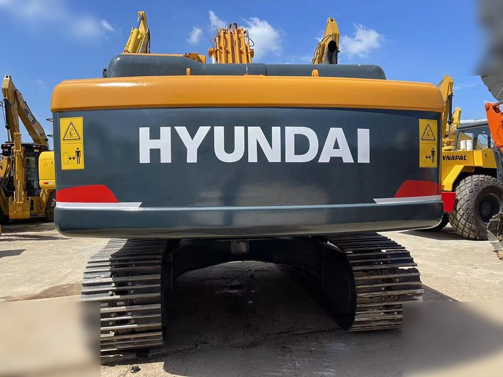 HYUNDAI ROBEX 220 LC-9S - Excavadora de cadenas: foto 2 HYUNDAI ROBEX 220 LC-9S - Excavadora de cadenas: foto 2