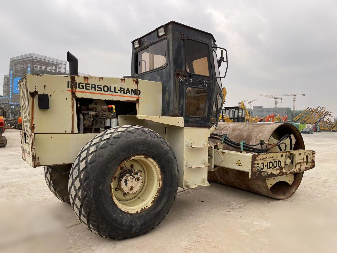 INGERSOLL-RAND SD100D - Compactador: foto 2 INGERSOLL-RAND SD100D - Compactador: foto 2