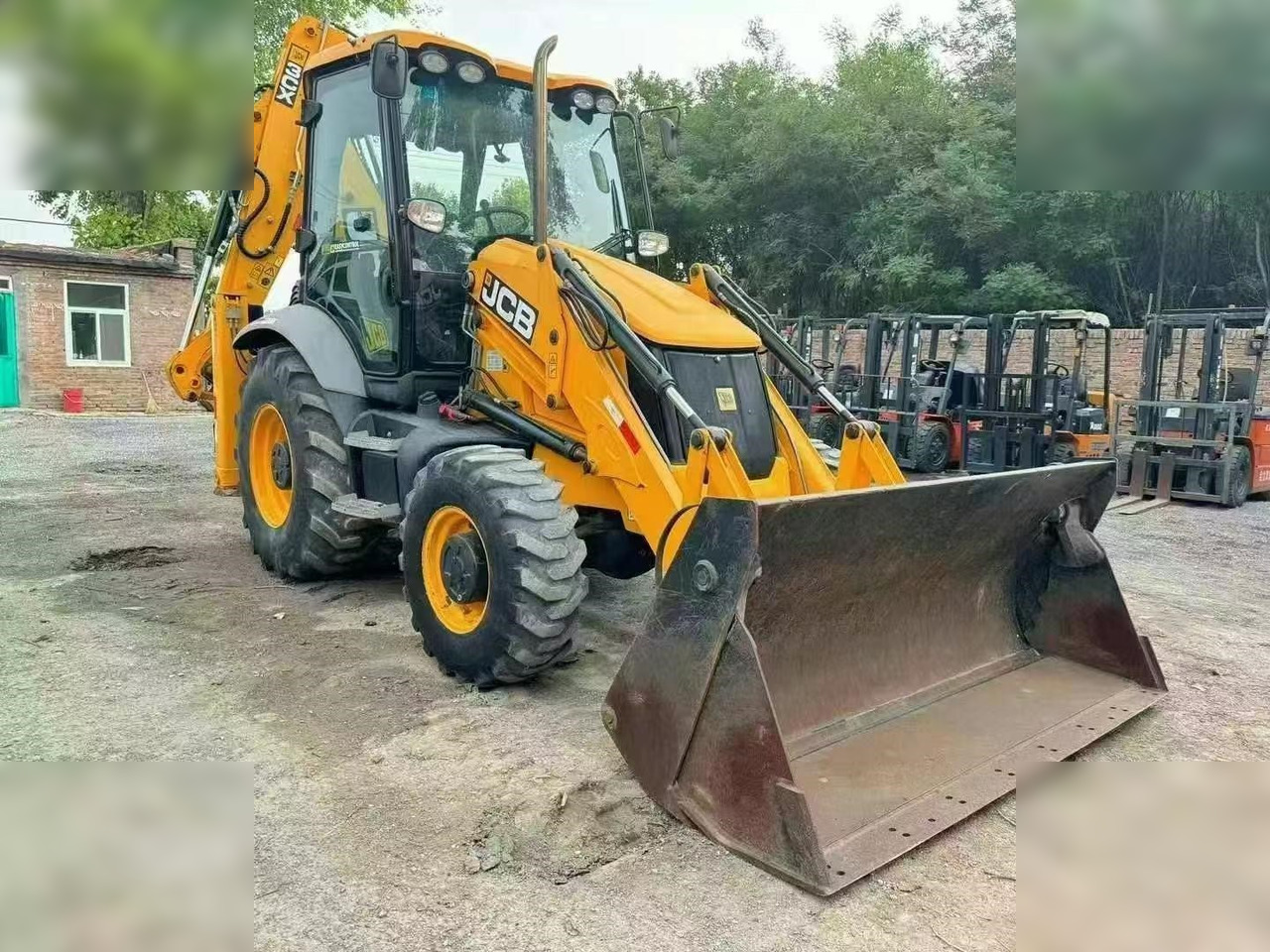 JCB 3CX - Retroexcavadora: foto 2 JCB 3CX - Retroexcavadora: foto 2