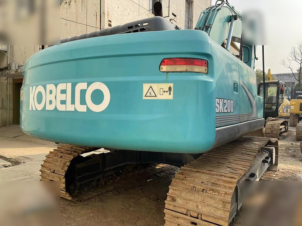 KOBELCO SK200-8 - Excavadora de cadenas: foto 5 KOBELCO SK200-8 - Excavadora de cadenas: foto 5