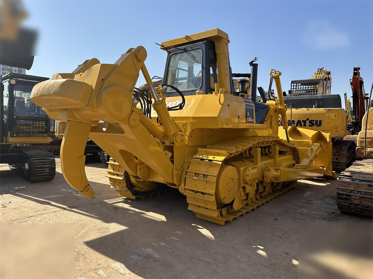 KOMATSU D155A-5 - Bulldozer: foto 1 KOMATSU D155A-5 - Bulldozer: foto 1
