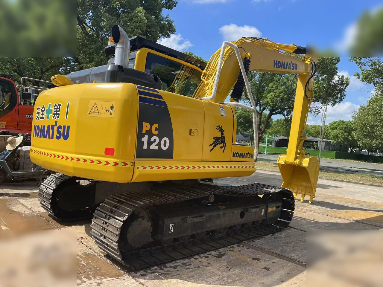 KOMATSU PC120-8 - Excavadora de cadenas: foto 5 KOMATSU PC120-8 - Excavadora de cadenas: foto 5
