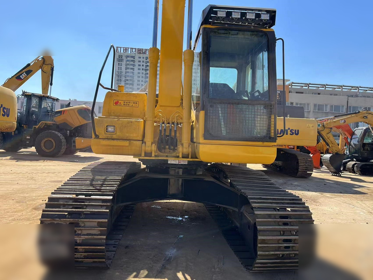 KOMATSU PC160-7 - Excavadora de cadenas: foto 5 KOMATSU PC160-7 - Excavadora de cadenas: foto 5