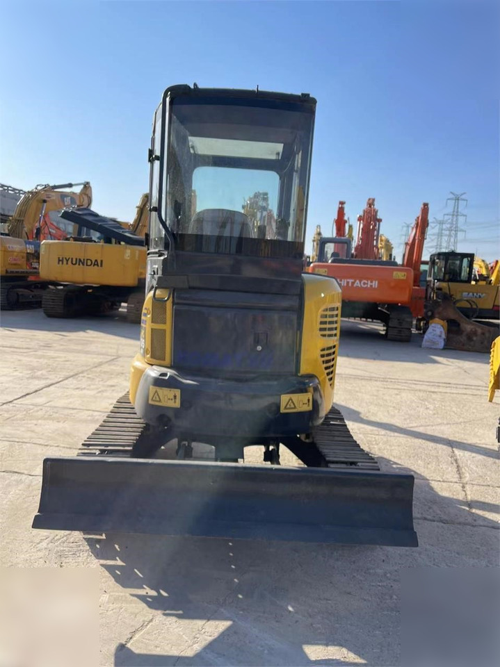 KOMATSU PC35MR-2 - Miniexcavadora: foto 5 KOMATSU PC35MR-2 - Miniexcavadora: foto 5