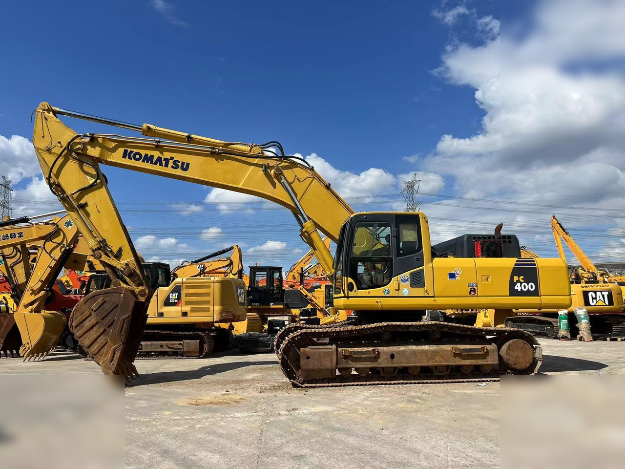 KOMATSU PC400-8R - Excavadora de cadenas: foto 1 KOMATSU PC400-8R - Excavadora de cadenas: foto 1