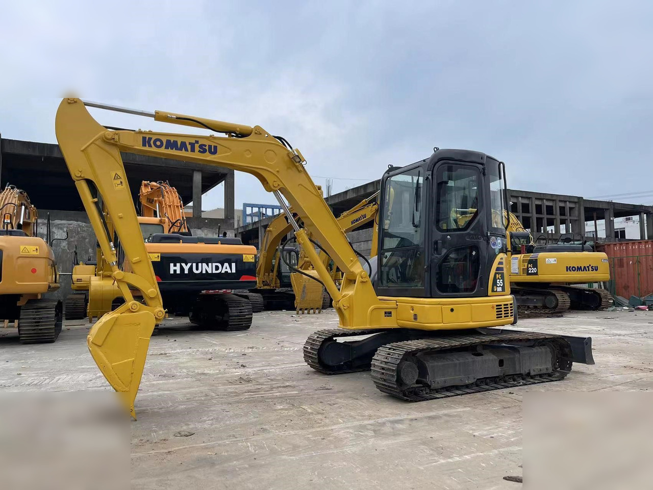 Miniexcavadora KOMATSU PC55MR-2: foto 6