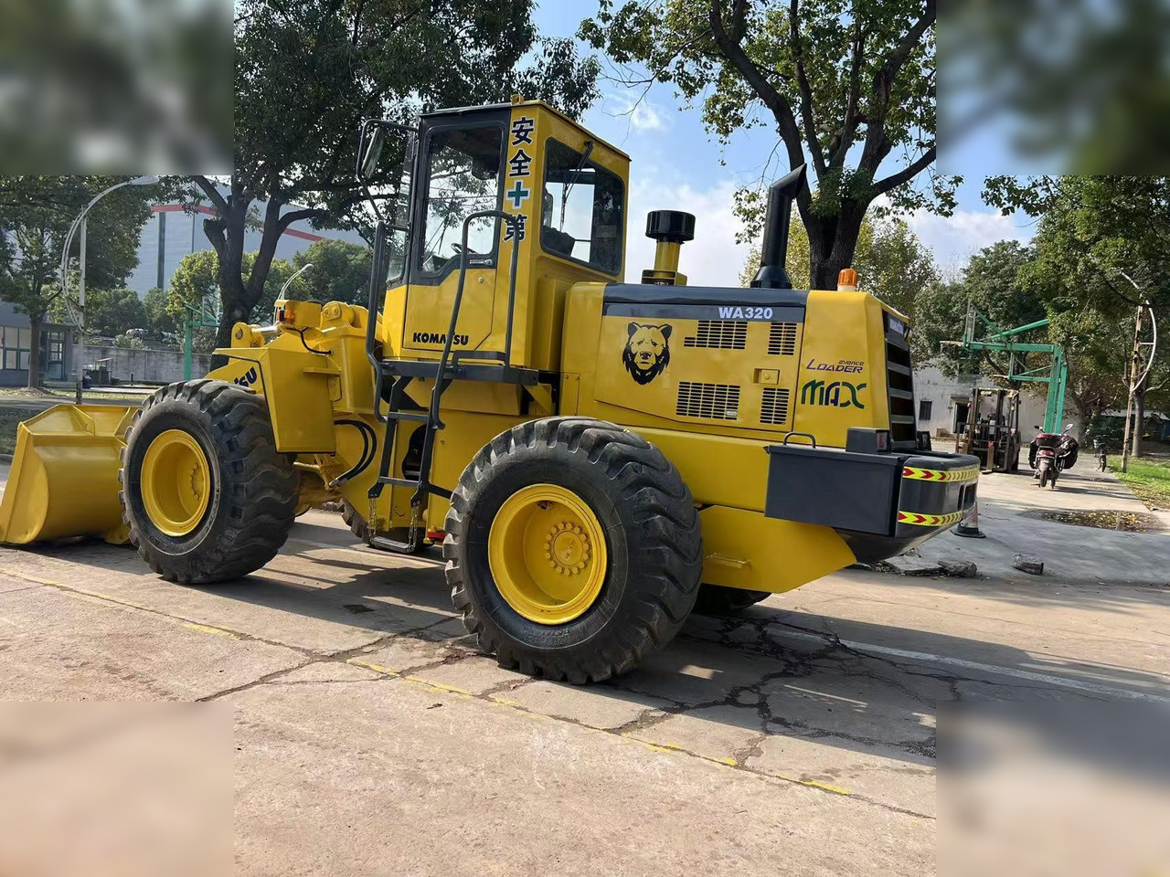 KOMATSU WA320-3 - Cargadora de ruedas: foto 4 KOMATSU WA320-3 - Cargadora de ruedas: foto 4
