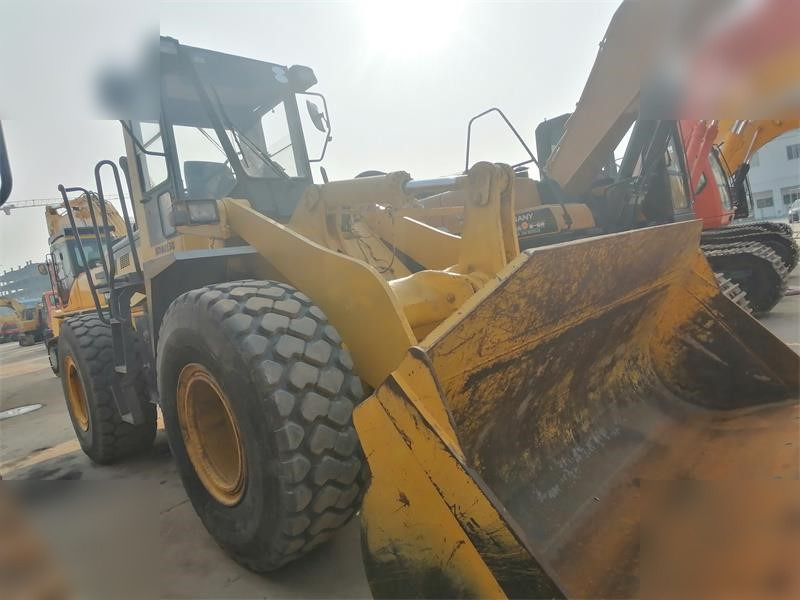 KOMATSU WA320-3 - Cargadora de ruedas: foto 2 KOMATSU WA320-3 - Cargadora de ruedas: foto 2
