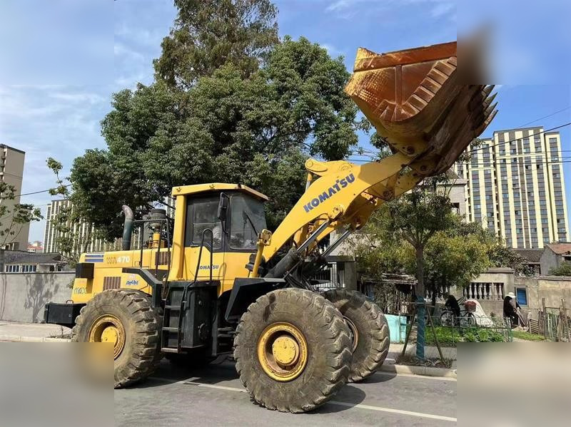 KOMATSU WA470-3 - Cargadora de ruedas: foto 2 KOMATSU WA470-3 - Cargadora de ruedas: foto 2
