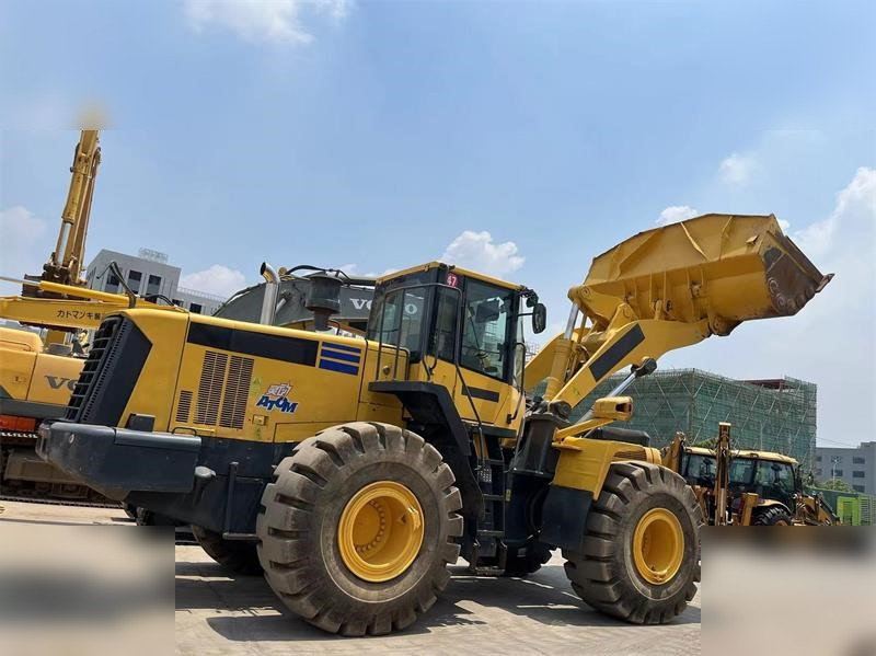 KOMATSU WA470-6 - Cargadora de ruedas: foto 2 KOMATSU WA470-6 - Cargadora de ruedas: foto 2