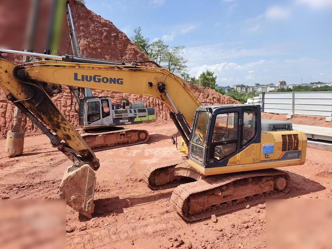 LIUGONG 920E - Excavadora de cadenas: foto 1 LIUGONG 920E - Excavadora de cadenas: foto 1