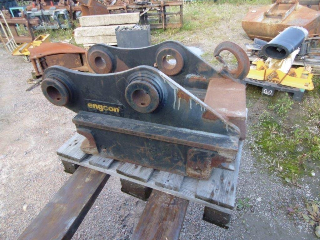 Engcon snabbfäste till Hitachi 210 - Acoplamiento rápido para Maquinaria de construcción: foto 2 Engcon snabbfäste till Hitachi 210 - Acoplamiento rápido para Maquinaria de construcción: foto 2