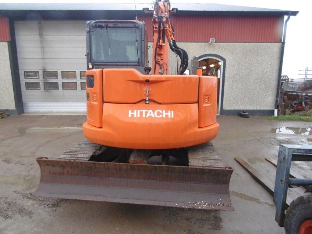 Hitachi 85 US - Miniexcavadora: foto 3 Hitachi 85 US - Miniexcavadora: foto 3