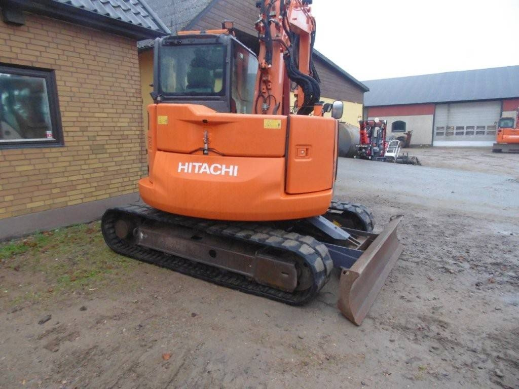 Hitachi 85US - Miniexcavadora: foto 1 Hitachi 85US - Miniexcavadora: foto 1