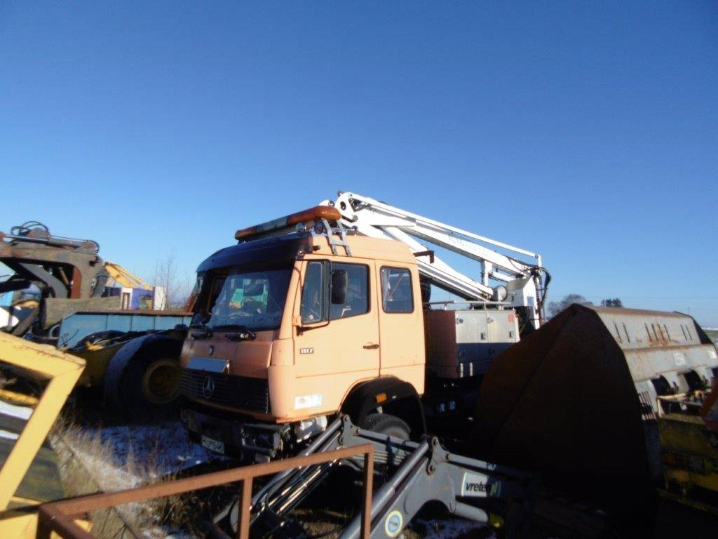 Skylift MB Crusher 1117 - Plataforma elevadora remolcable: foto 2 Skylift MB Crusher 1117 - Plataforma elevadora remolcable: foto 2