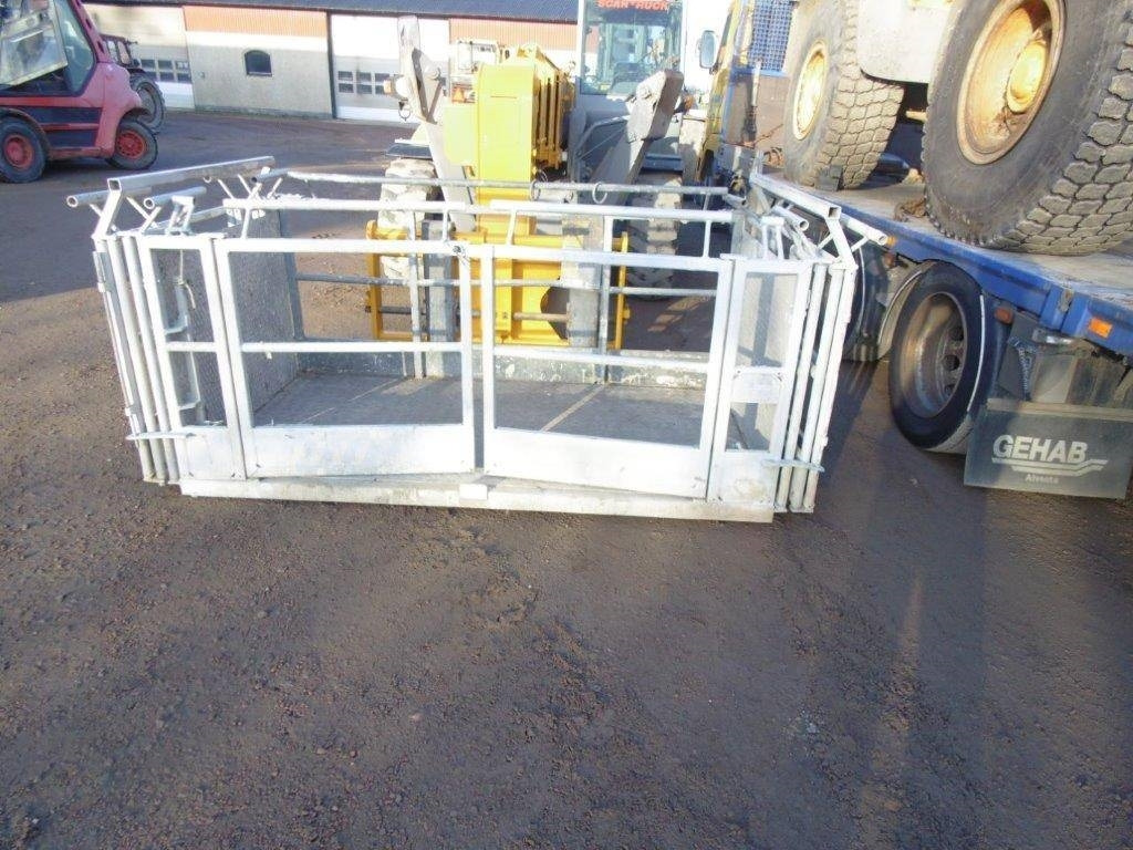 Teleskoplastare med skopa-gafflar-arbetskorg Dieci  - Manipulador telescópico: foto 1 Teleskoplastare med skopa-gafflar-arbetskorg Dieci  - Manipulador telescópico: foto 1