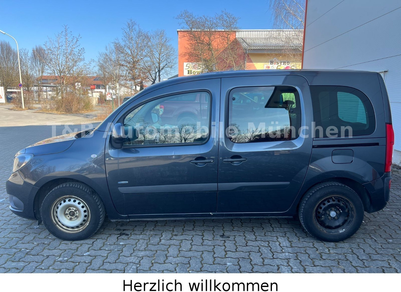 Mercedes-Benz Citan Kombi 111 CDI*Lang*Tourer*Klima*PDC*Euro6* - Coche: foto 1 Mercedes-Benz Citan Kombi 111 CDI*Lang*Tourer*Klima*PDC*Euro6* - Coche: foto 1