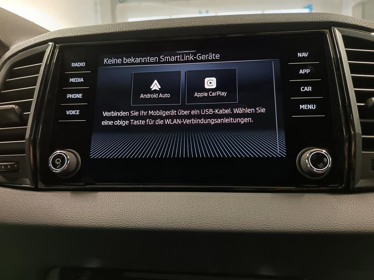SUV/ Todoterreno Skoda Karoq Sportline 2,0 TDI DSG 4x4*AHK*PSD*STD.HZG*: foto 13