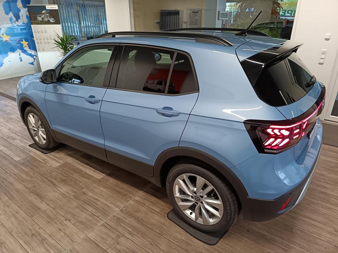 Volkswagen T-Cross Life 1.5 TSI DSG*AHK*MATRIX LED*ACC*SHZ* - SUV/ Todoterreno: foto 4 Volkswagen T-Cross Life 1.5 TSI DSG*AHK*MATRIX LED*ACC*SHZ* - SUV/ Todoterreno: foto 4