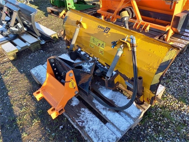 GMR FS1300L Med A-ramme kat. 0 eller Stiga Titan ophæn - Cuchilla quitanieves para Maquinaria agrícola: foto 4 GMR FS1300L Med A-ramme kat. 0 eller Stiga Titan ophæn - Cuchilla quitanieves para Maquinaria agrícola: foto 4