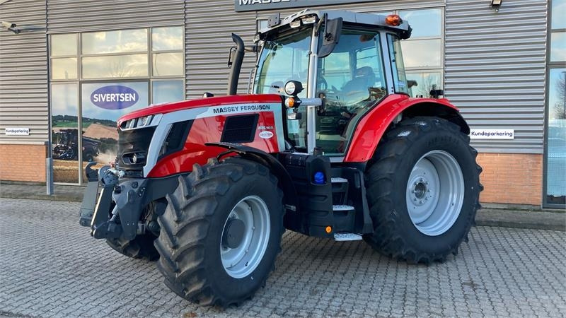 Massey Ferguson 6S.165 Dyna 6 Exclusive - Tractor: foto 1 Massey Ferguson 6S.165 Dyna 6 Exclusive - Tractor: foto 1