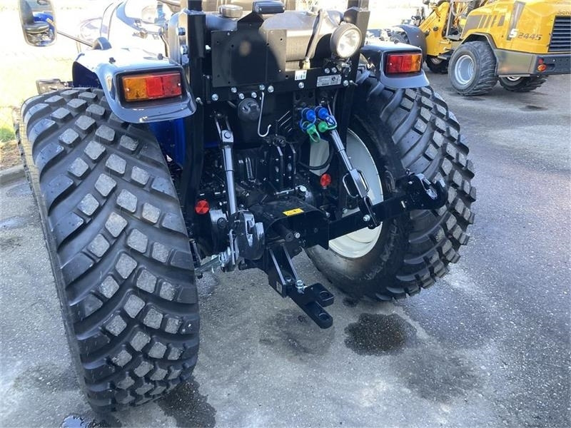 New Holland Boomer 55 Stage V - Rops - Tractor municipal: foto 4 New Holland Boomer 55 Stage V - Rops - Tractor municipal: foto 4