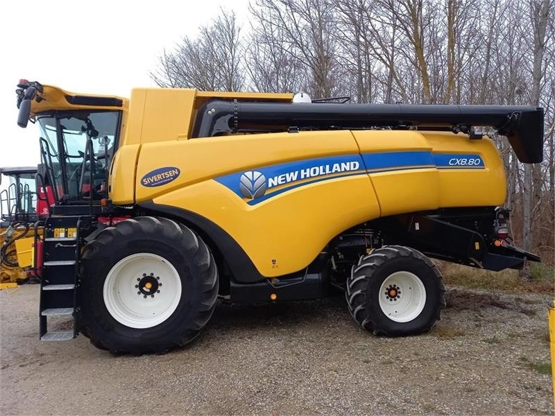 New Holland CX8.80 SLH med 25 fods Varifeed - Cosechadora de granos: foto 5 New Holland CX8.80 SLH med 25 fods Varifeed - Cosechadora de granos: foto 5